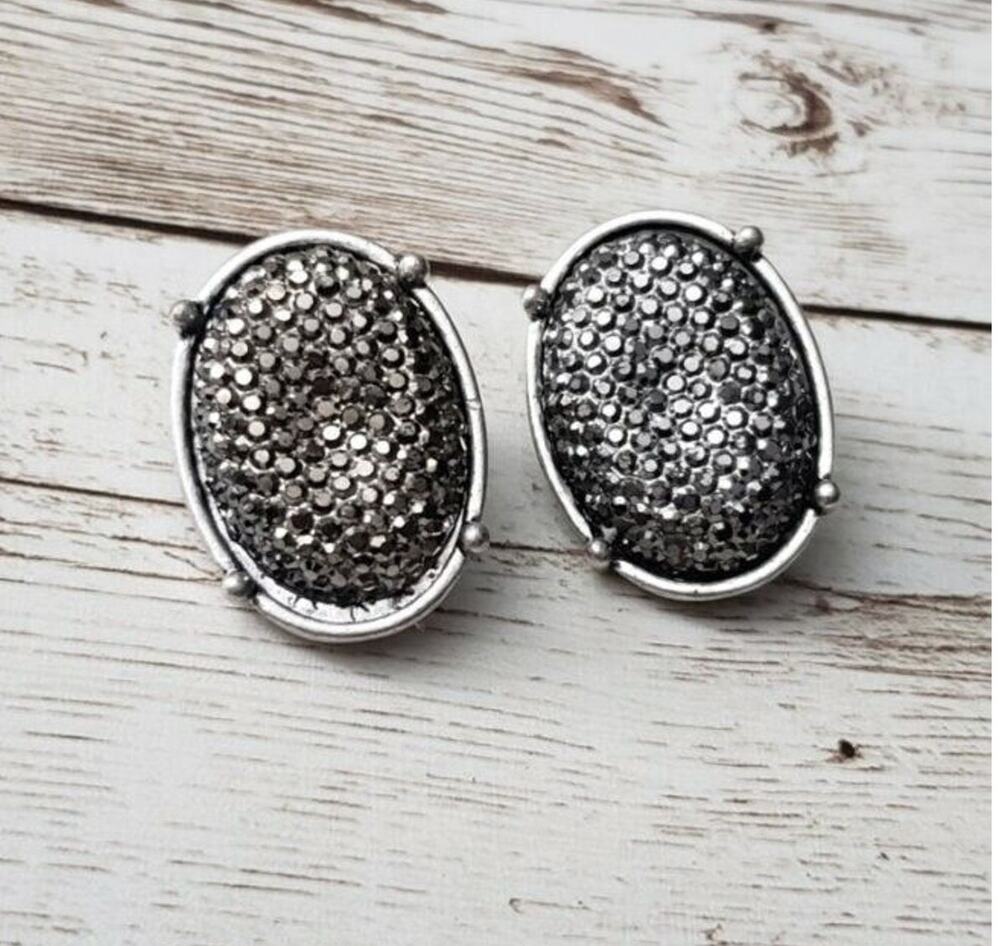 Vintage Clip On Earrings - Patterned Like Chainmail Silver Tone Oval 1 & 1/8"